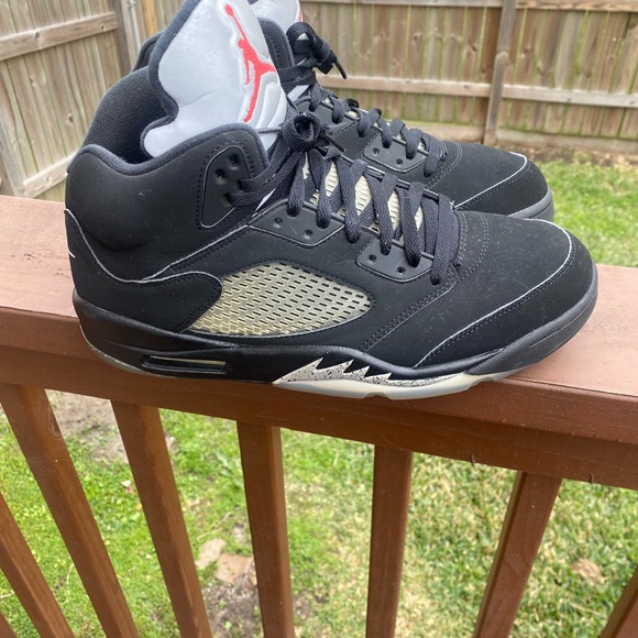 Sold - Picture 5 of 14